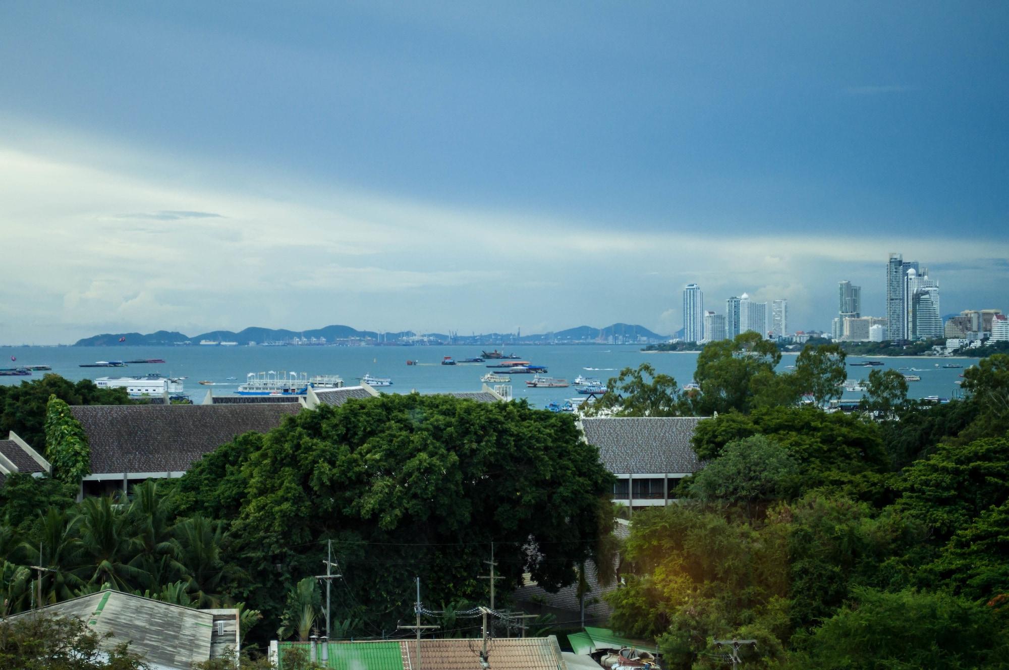 Signature Pattaya Hotel Exterior foto